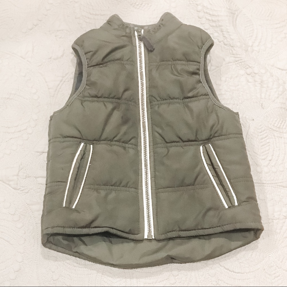 🌸 3 for $12! Grey toddler boys’ puffer vest